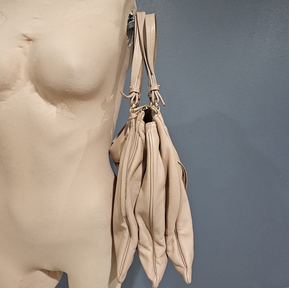 I MALATESTA Blush Nude Triple Compartment Leather Satchel Purse - Picture 10 of 12